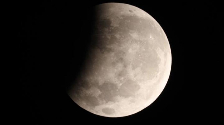 19 November 2021, Indonesia Akan Alami Gerhana Bulan Terlama, Ini Penjelasannya!